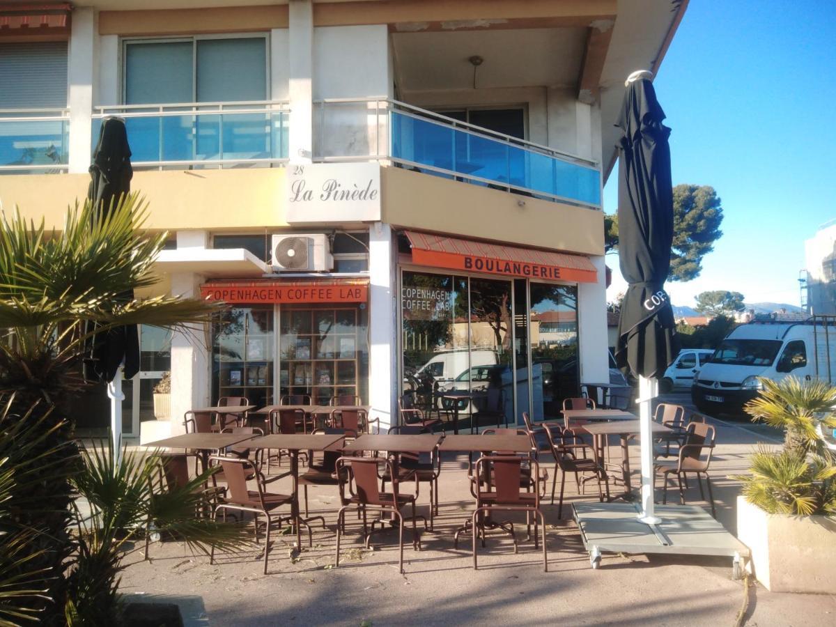 Studio F1 Vue Mer A 30M Des Plages Cagnes-sur-Mer Exterior photo